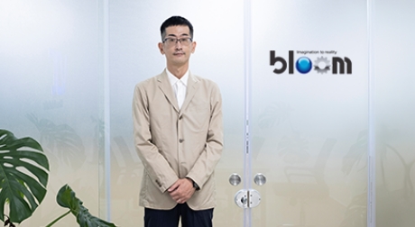 株式会社bloom